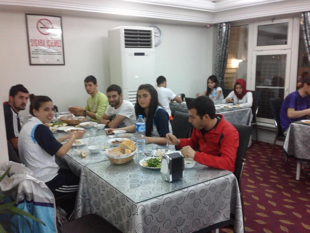 Burak Hotel Gaziantep Exterior photo